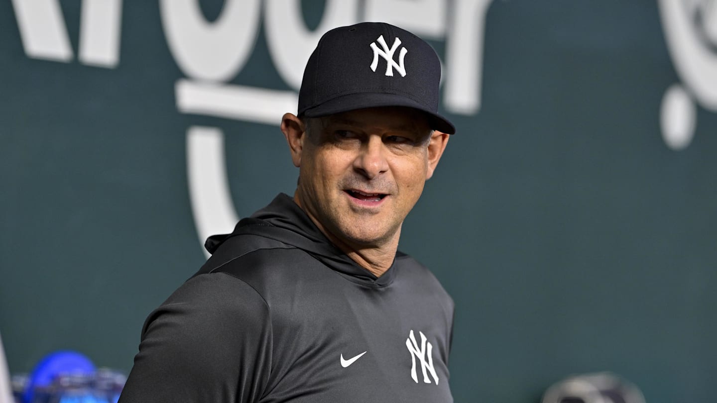 Yankees Manager Aaron Boone Faces Criticism Amid AL Wild-Card Battle