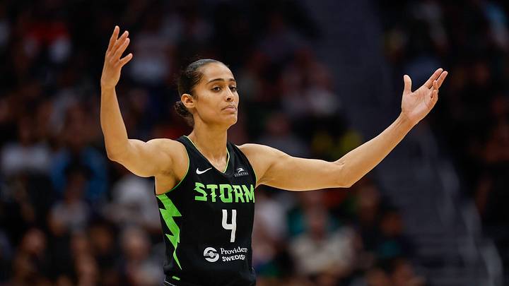 Phoenix Mercury v Seattle Storm