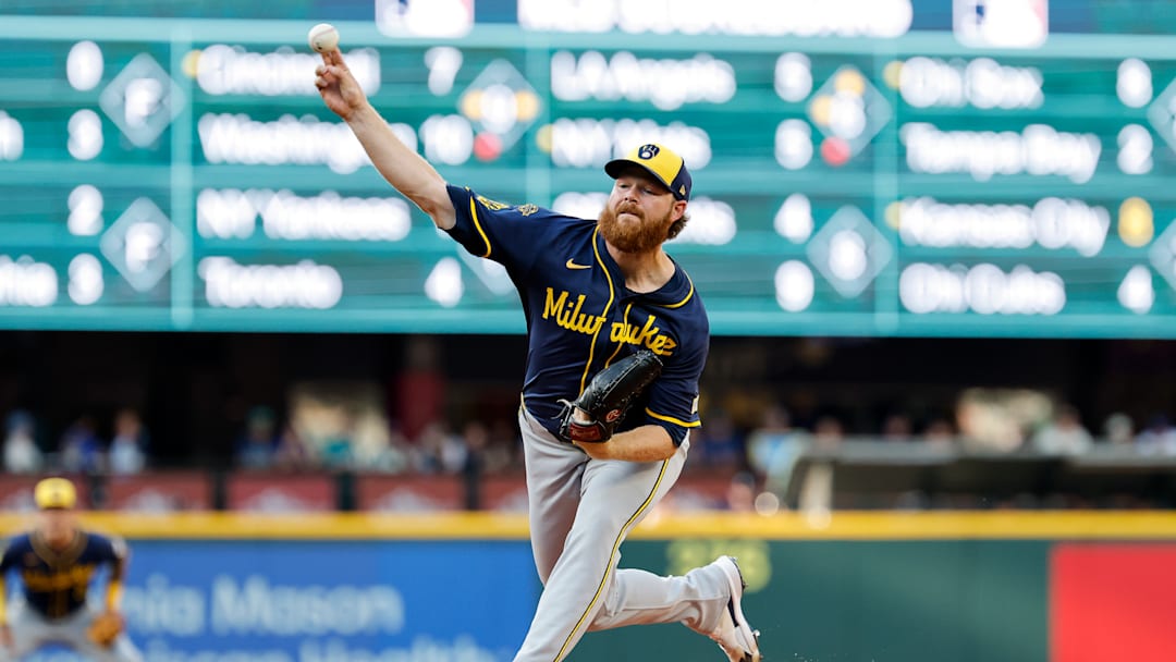 Milwaukee Brewers v Seattle Mariners