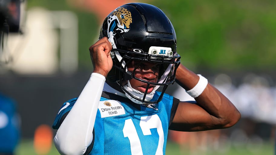 Jacksonville Jaguars wide receiver Travis Hunter attends the team's training camp. | Corey Perrine/Florida Times-Union / USA TODAY NETWORK via Imagn Images