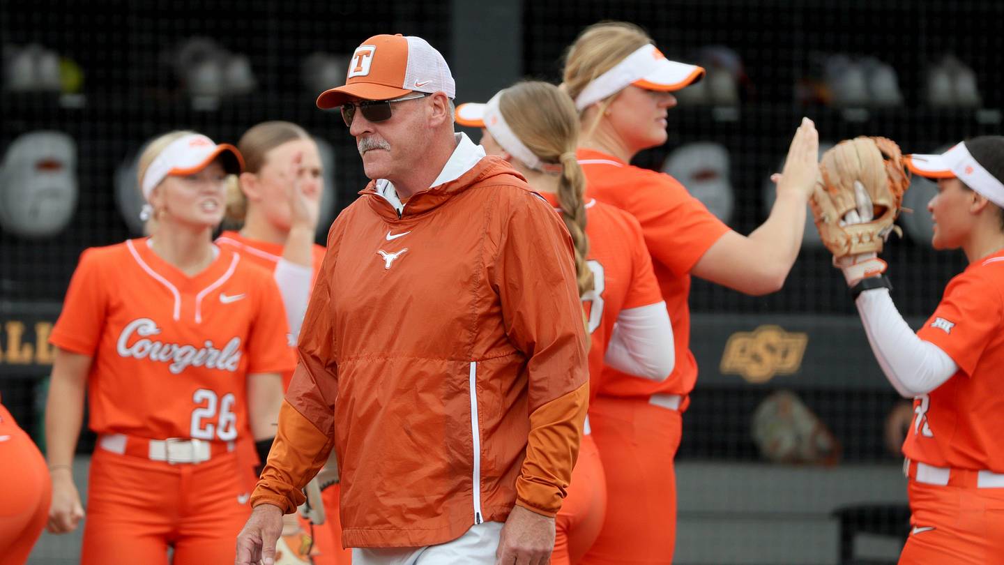 OU Softball: Social Media React to Texas Coach Mike White's Comments About Oklahoma - Vimarsana News