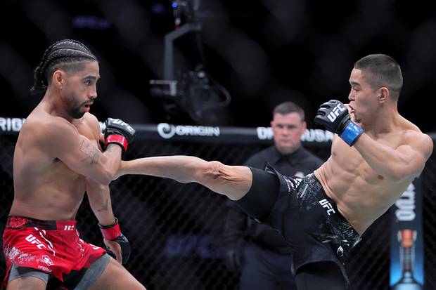 Top UFC contender reportedly returns from devastating injury for UFC ...