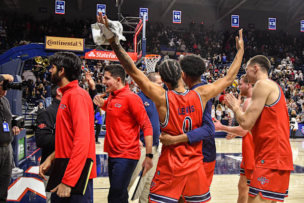 Saint Mary's guard Mikey Lewis. 