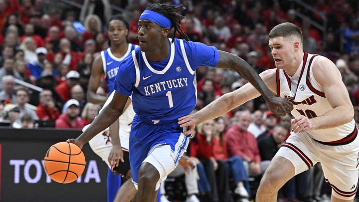 Kentucky Wildcats guard Denzel Aberdeen (1)