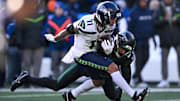Seattle Seahawks WR Jaxon Smith-Njigba runs with the ball after a catch during the second quarter against the New York Jets.