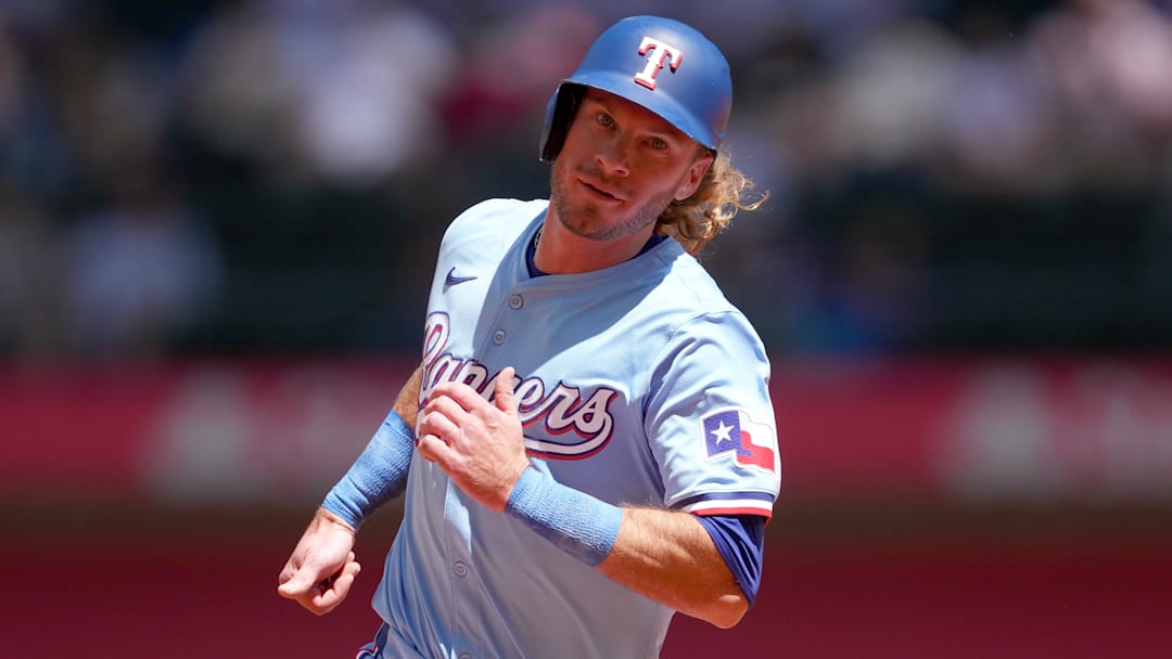 Los Angeles Angels v Texas Rangers