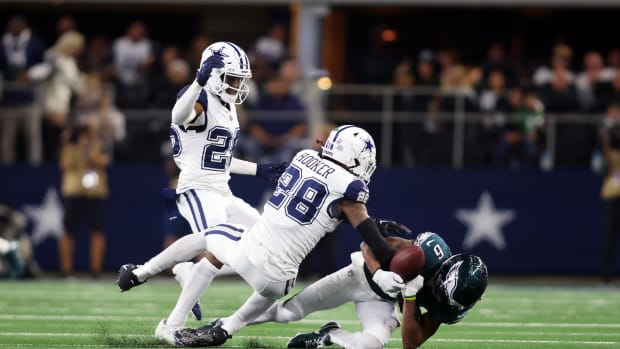 Philadelphia Eagles wide receiver DeVonta Smith (6) cannot catch a pass while defended by Dallas Cowboys safety Malik Hooker 