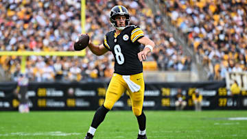 Cleveland Browns v Pittsburgh Steelers