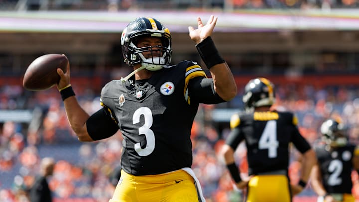 Pittsburgh Steelers v Denver Broncos