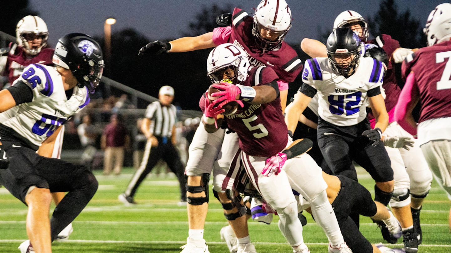 Iowa High School Football Top 25 State Rankings - Nov. 10, 2025