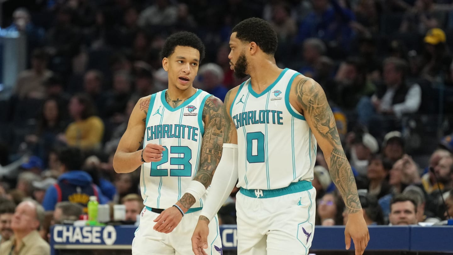 NBA HORNETS CHARLOTTE 25番 Champion ユニホーム NBA HORNETS CHARLOTTE 25番 Champion ユニホーム 1996-97