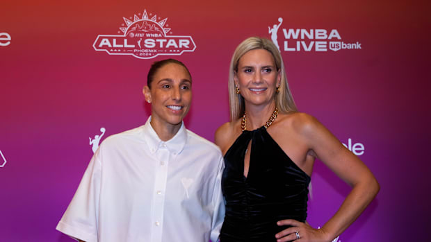 Diana Taurasi and Penny Taylo