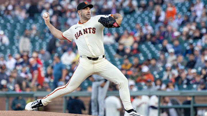 Jun 18, 2025; San Francisco, California, USA; San Francisco Giants pitcher Justin Verlander (35) throws a pitch during the first inning against the Cleveland Guardians at Oracle Park. Jun 18, 2025; San Francisco, California, USA; San Francisco Giants pitcher Justin Verlander (35) throws a pitch during the first inning against the Cleveland Guardians at Oracle Park.