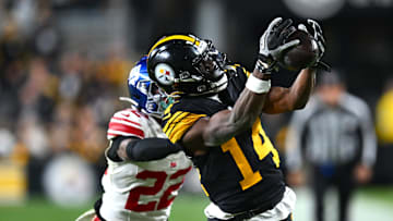 New York Giants v Pittsburgh Steelers
