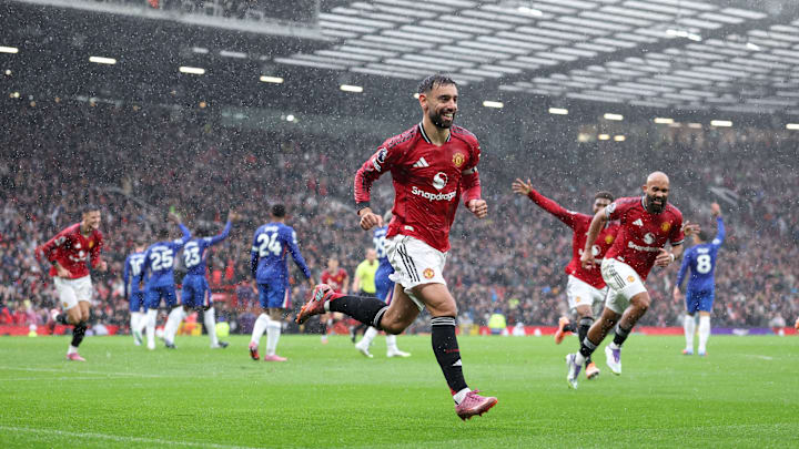 Man Utd Stars Shine as Red Devils Capitalize on Chelsea's Red Card to Secure Thrilling 2-1 Triumph