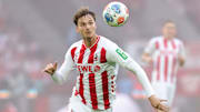 Rav van den Berg im Köln-Trikot