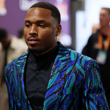 Feb 9, 2025; New Orleans, LA, USA; Philadelphia Eagles cornerback Isaiah Rodgers (34) arrives before Super Bowl LIX at Caesars Superdome.