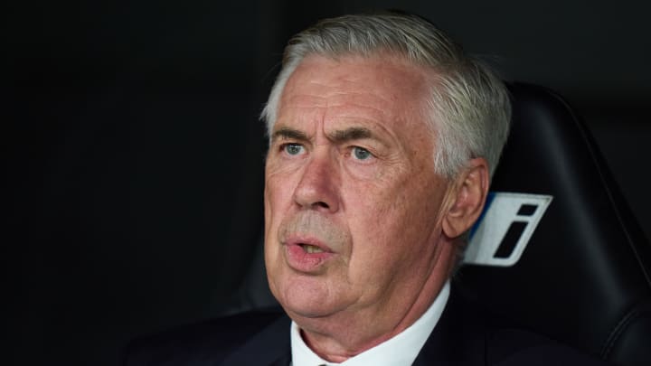 Carlo Ancelotti est l'entraîneur du Real Madrid.