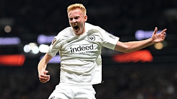 Hugo Larsson will in Frankfurt bleiben