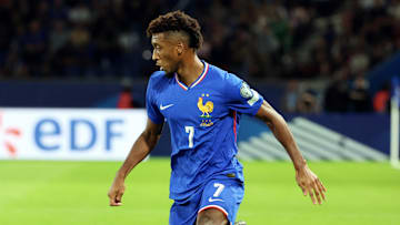 Kingsley Coman avec l'équipe de France contre l'Islande