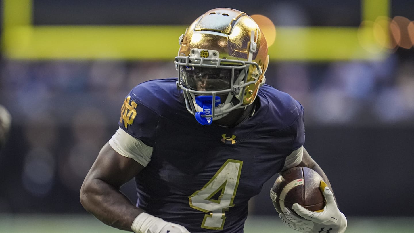 Notre Dame Fighting for Home Game in Latest College Football Playoff Projection