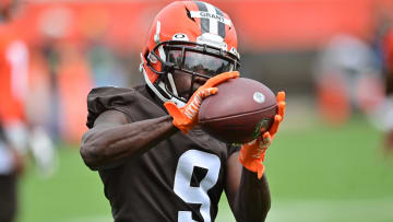 May 25, 2022; Berea, OH, USA; Cleveland Browns wide receiver Jakeem Grant Sr. (9) catches a pass during organized team activities at CrossCountry Mortgage Campus.  