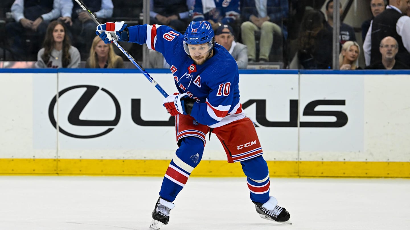 New York Rangers Winger Named Second Star of Week