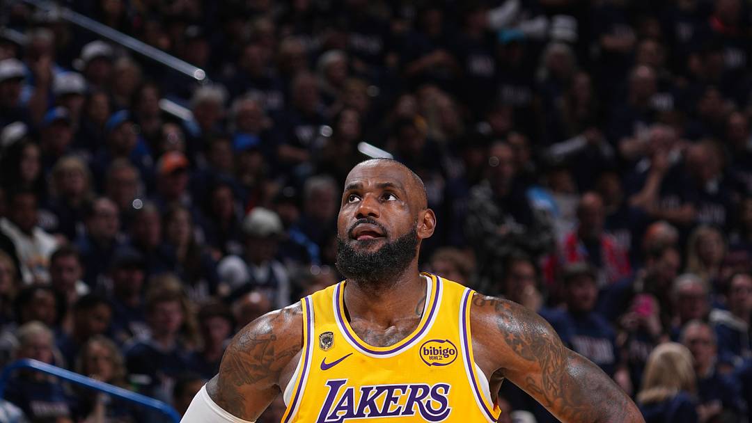 Los Angeles Lakers v Oklahoma City Thunder - Game Two Los Angeles Lakers v Oklahoma City Thunder - Game Two