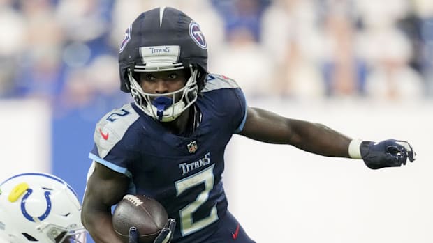 Tyjae Spears is the Week 17 RB Start of the Week.