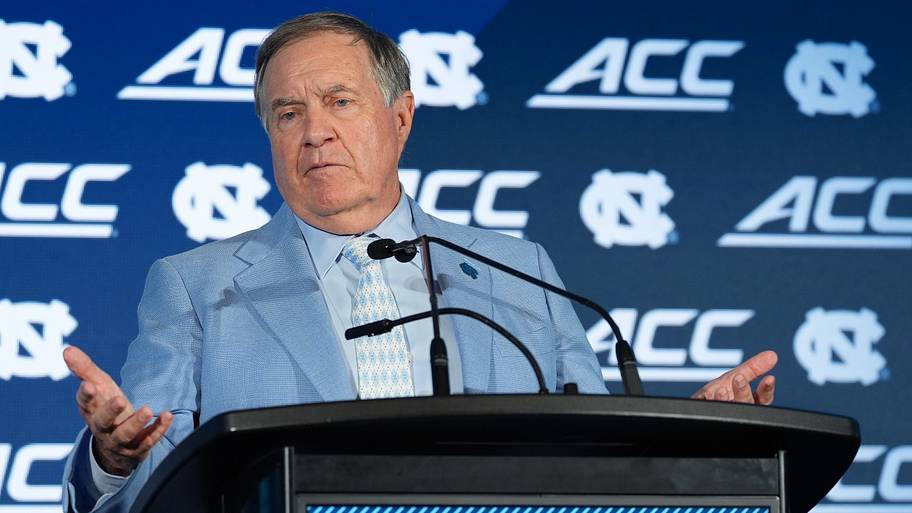 North Carolina coach Bill Belichick 