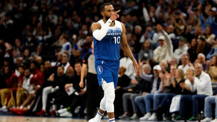 Cleveland Cavaliers v Minnesota Timberwolves