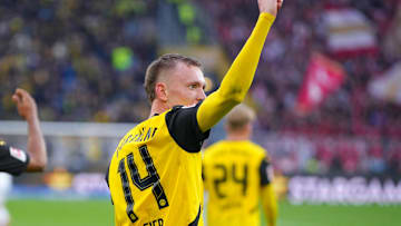 Maximilian Beier bejubelt sein Tor gegen Mainz