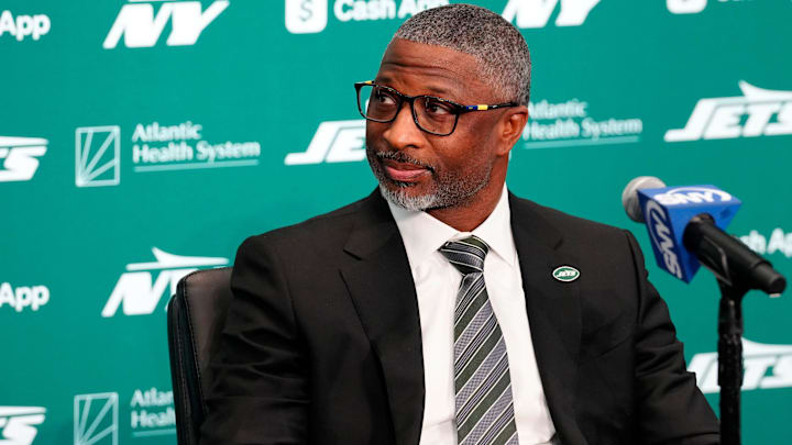 NY Jets head coach Aaron Glenn