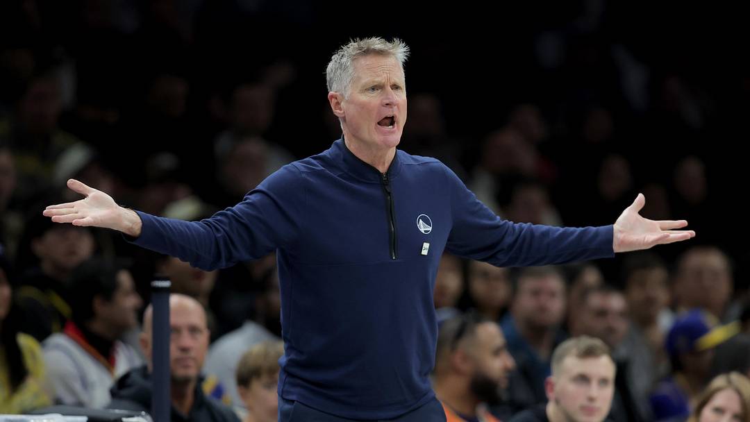 Dec 29, 2025; Brooklyn, New York, USA; Golden State Warriors head coach Steve Kerr reacts during the first quarter against the Brooklyn Nets at Barclays Center. Mandatory Credit: Brad Penner-Imagn Images
