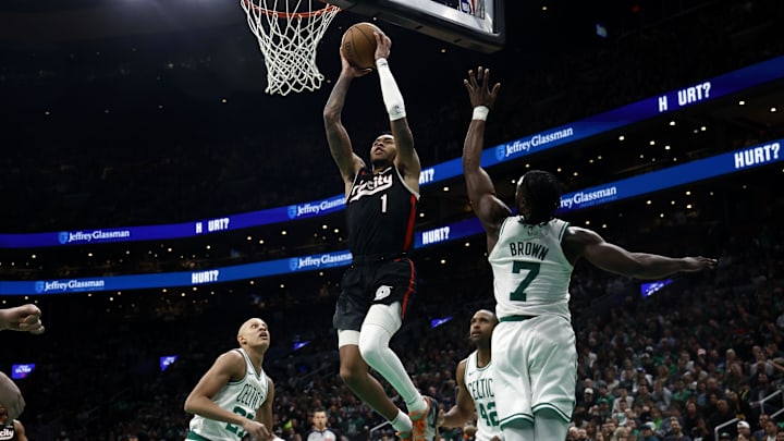 The Celtics traded for Trail Blazers guard Anfernee Simons, but he may not ever appear for Boston if they can find a new trade suitor for him, according to ESPN's Brian Windhorst. The Celtics traded for Trail Blazers guard Anfernee Simons, but he may not ever appear for Boston if they can find a new trade suitor for him, according to ESPN's Brian Windhorst.