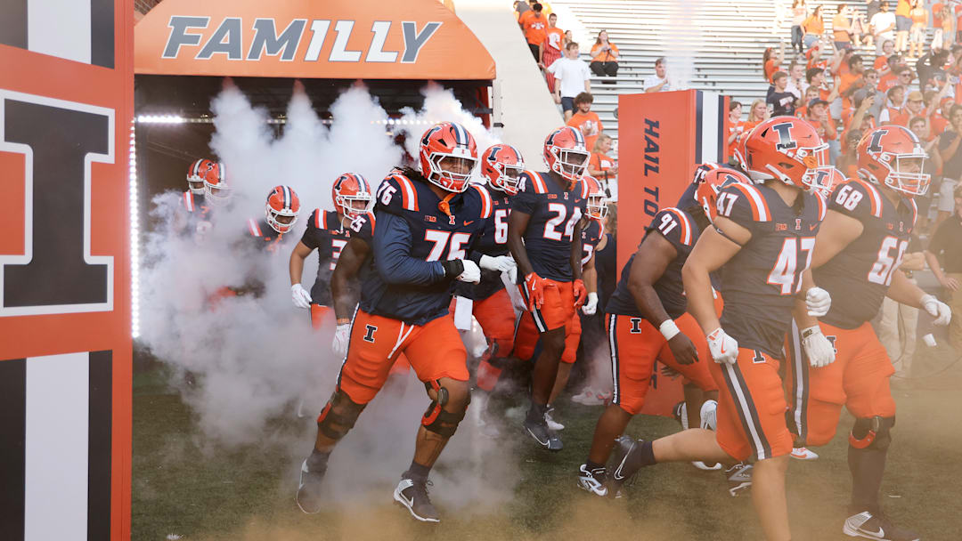 Western Illinois v Illinois