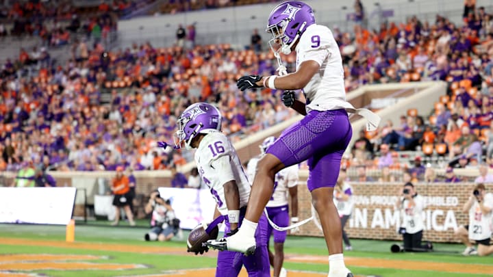 Furman v Clemson