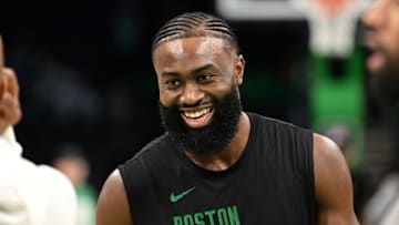 Los Angeles Lakers v Boston Celtics