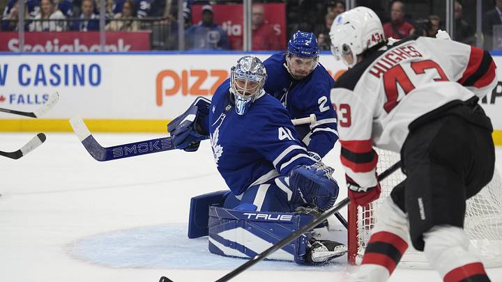 Toronto Maple Leafs goaltender Anthony Stolarz (41): John E. Sokolowski-Imagn Images
