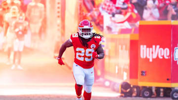  Kansas City Chiefs running back Kareem Hunt (29) against the Buffalo Bills in the AFC Championship game at GEHA Field at Arrowhead Stadium. 