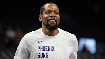 Oklahoma City Thunder v Phoenix Suns