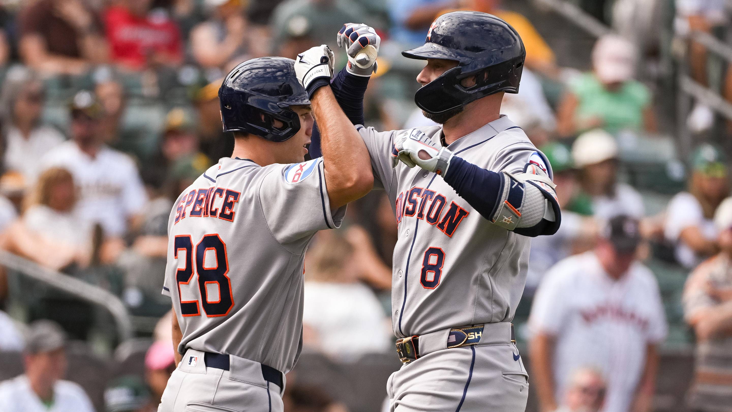 Astros Combine Great Pitching With Great Hitting to Take Division Crown