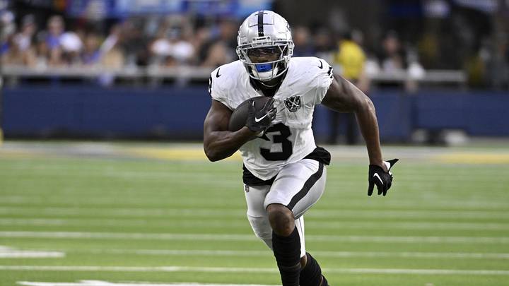 Oct 20, 2024; Inglewood, California, USA; Las Vegas Raiders running back Zamir White (3) runs after a catch against the Los Angeles Rams during the second half at SoFi Stadium. Mandatory Credit: Alex Gallardo-Imagn Images