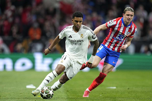 Rodrygo perdió lugar ante la llegada de Mastantuono.