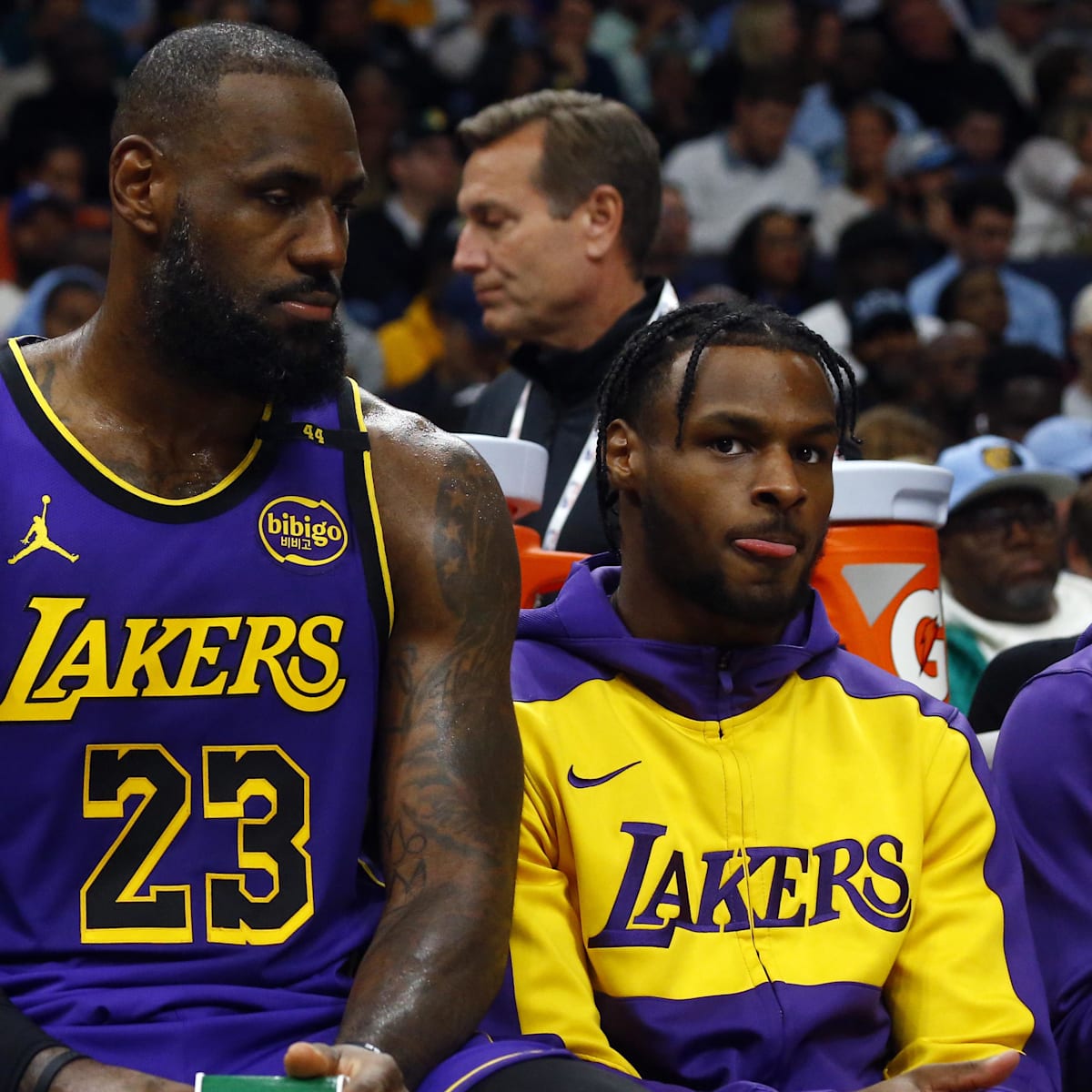 Lebron james and charles barkley clearance