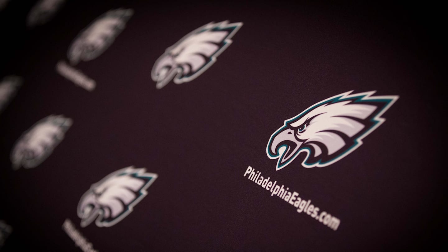 Eagles Release Rookie, Sign Ex-Patriots WR Javon Baker
