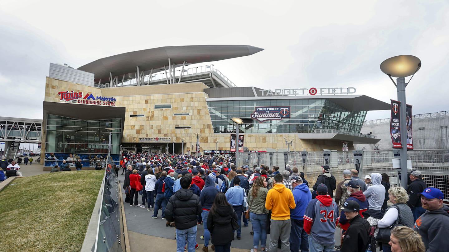 Twins owners plan to sell the franchise: Now what happens?