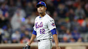 José Quintana firmó con los Cerveceros 