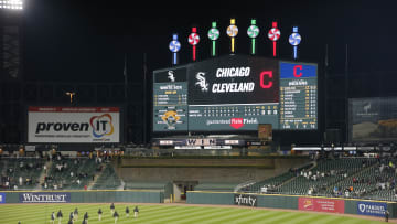 Cleveland Indians v Chicago White Sox