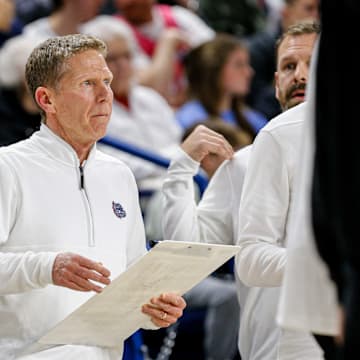 Gonzaga head coach Mark Few and his Bulldogs made the top nine teams for four-star prospect Luca Foster.